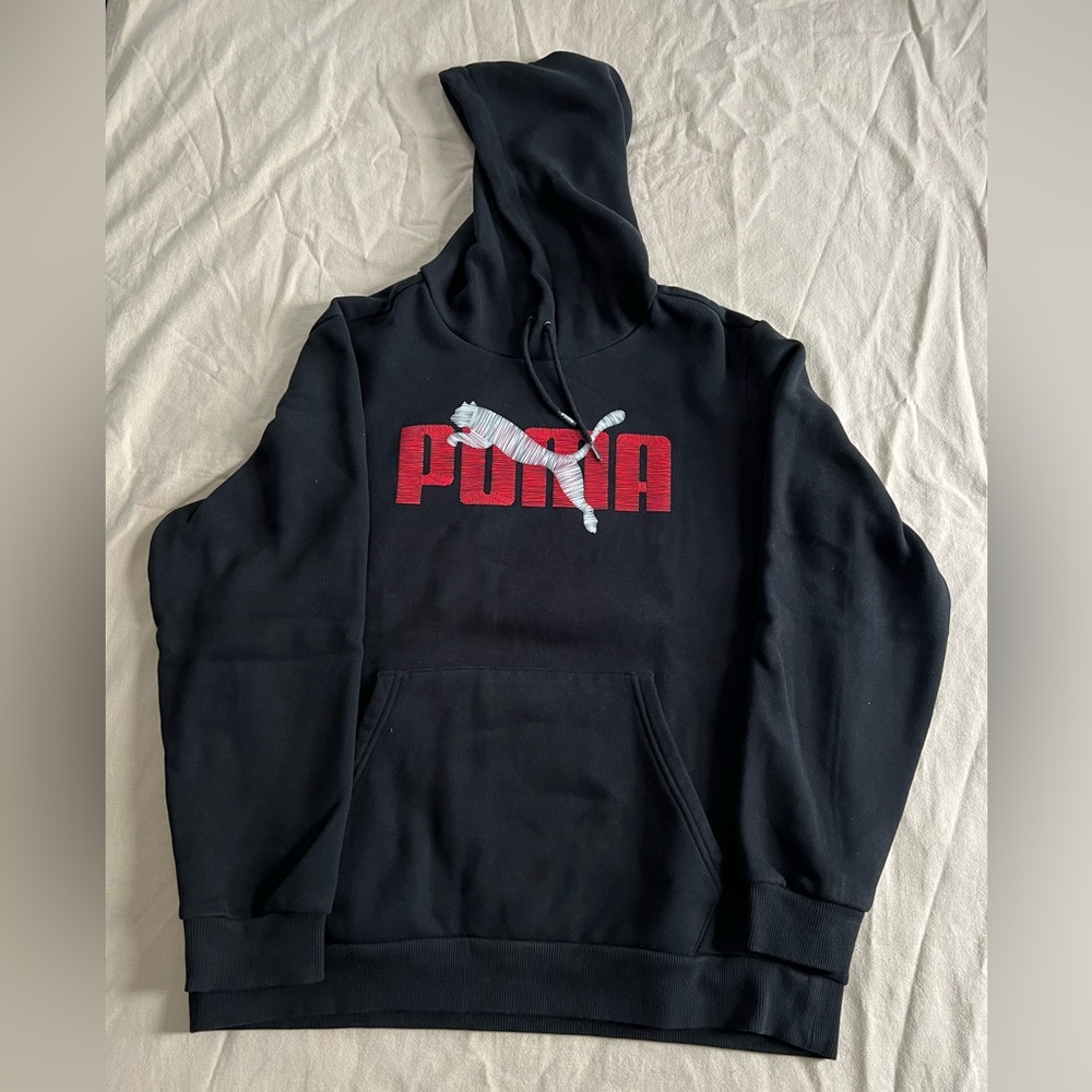 Puma Men's Black and Red Hoodie